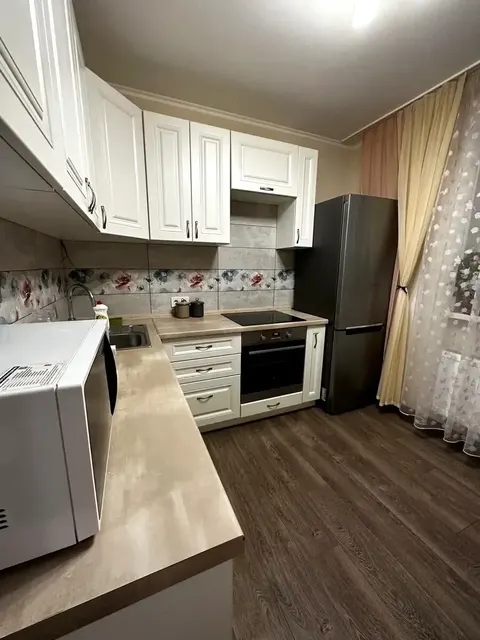 1-к. квартира, 38 м², 6/9 эт., Квартира на Сиреневой
