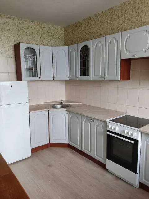 1-к. квартира, 37 м², 10/13 эт., ЯДРИНЦЕВА 88 БЕЗ ЗАЛОГА