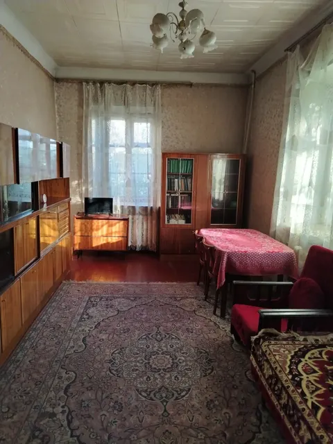 3-к. квартира, 65 м², 2/2 эт.