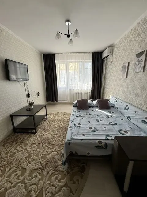 1-к. квартира, 31 м², 2/5 эт., Сдам квартиру на Г.Титова поток