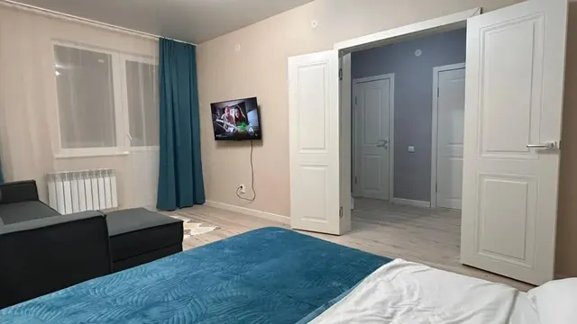 1-к. квартира, 38 м², 6/9 эт., Попова 108 сдам квартиру звоните