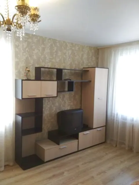 1-к. квартира, 32 м², 2/5 эт., Комсомольский проспект 91