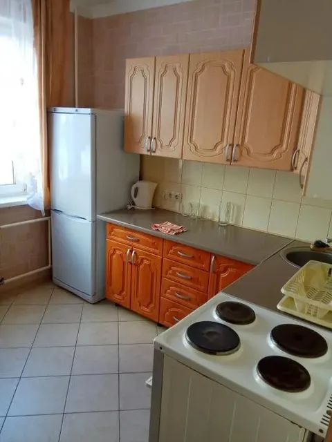 Малахова 29