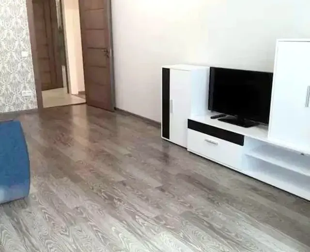 1-к. квартира, 38 м², 64/9 эт., Попова 184 отличная квартира