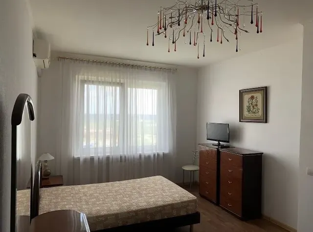 1-к. квартира, 35 м², 8/14 эт., Новгородская 14 район ТРЦ Огни