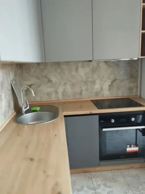 1-к. квартира, 33 м², 2/5 эт., Молодежная 44 сдам в аренду