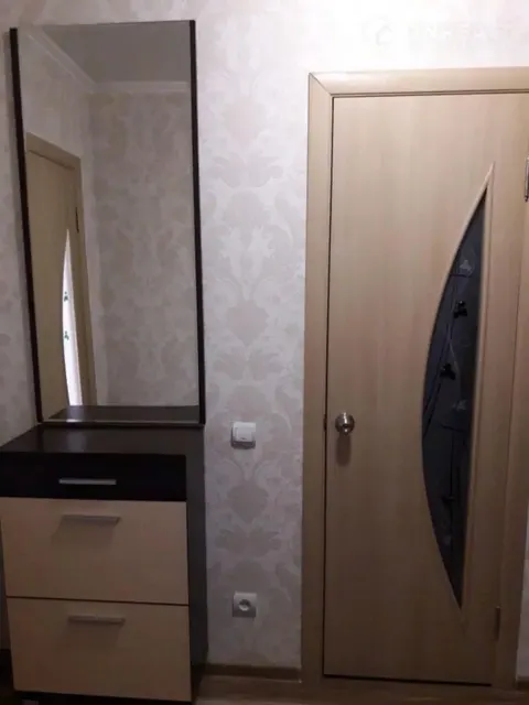 1-к. квартира, 33 м², 4/9 эт., Юрина 208