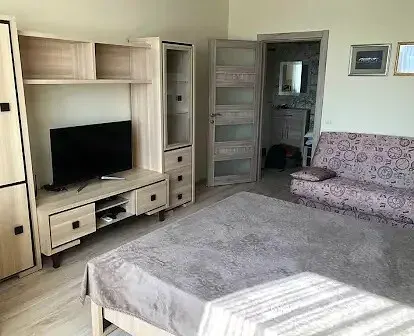 1-к. квартира, 42 м², 8/17 эт.