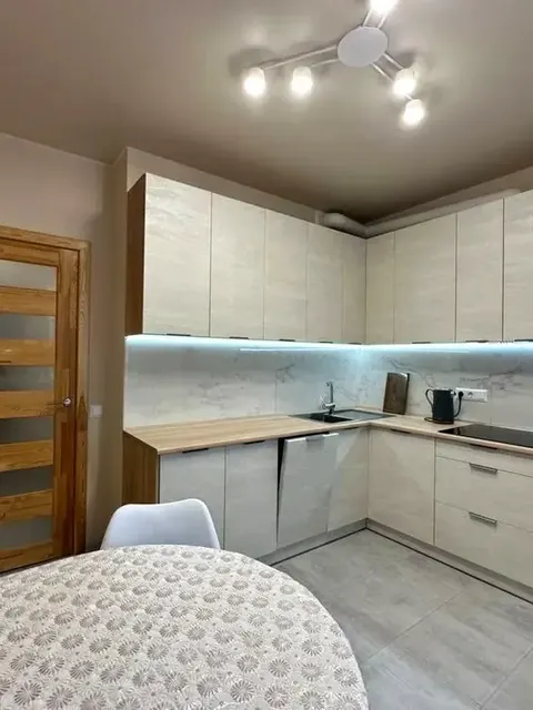 1-к. квартира, 32 м², 5/9 эт., Матросова 10 ЕВРОРЕМОНТ