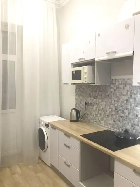 1-к ,С.Западная 27,35 кв м,4/9 эт