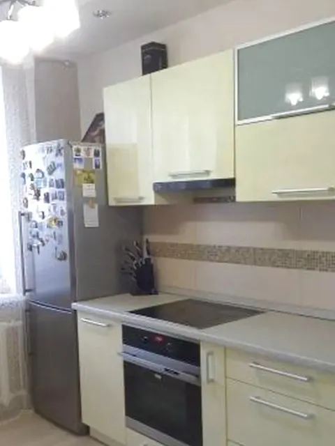 1-к. квартира, 36 м², 3/9 эт., Антона Петрова 222а