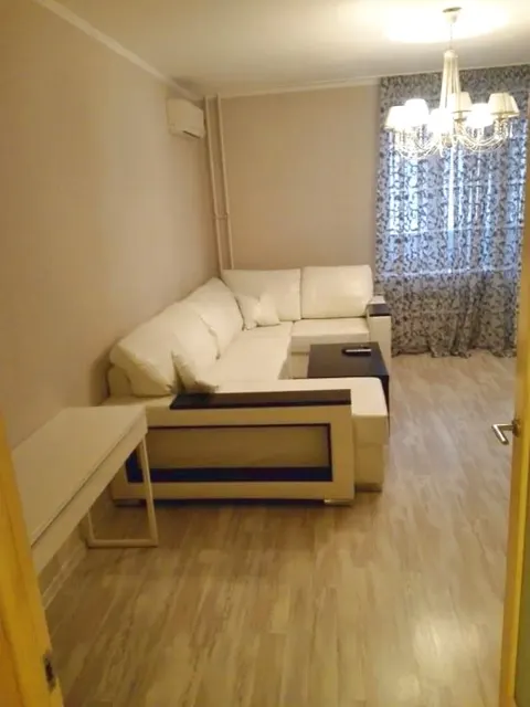 1-к кв Попова 91, 37 кв м, 6/10 эт