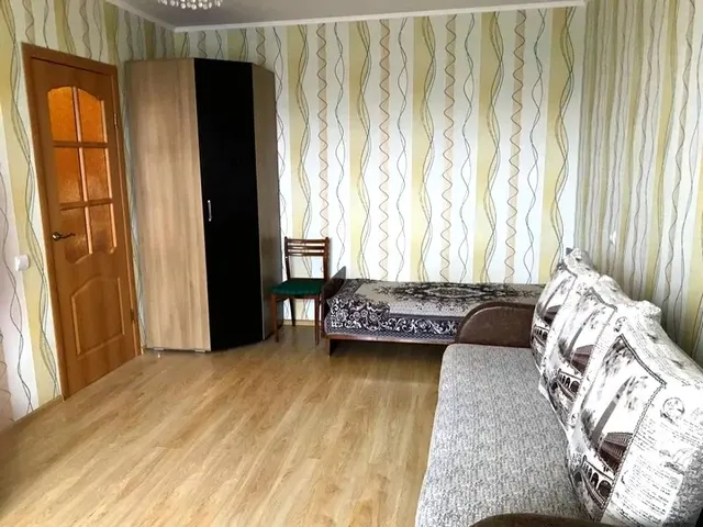 1-к кв Северо Западная 167, 2/5 эт, 33 кв м